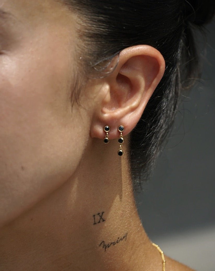 TRI ONYX STUD - DE.FINE Collection Jewelry