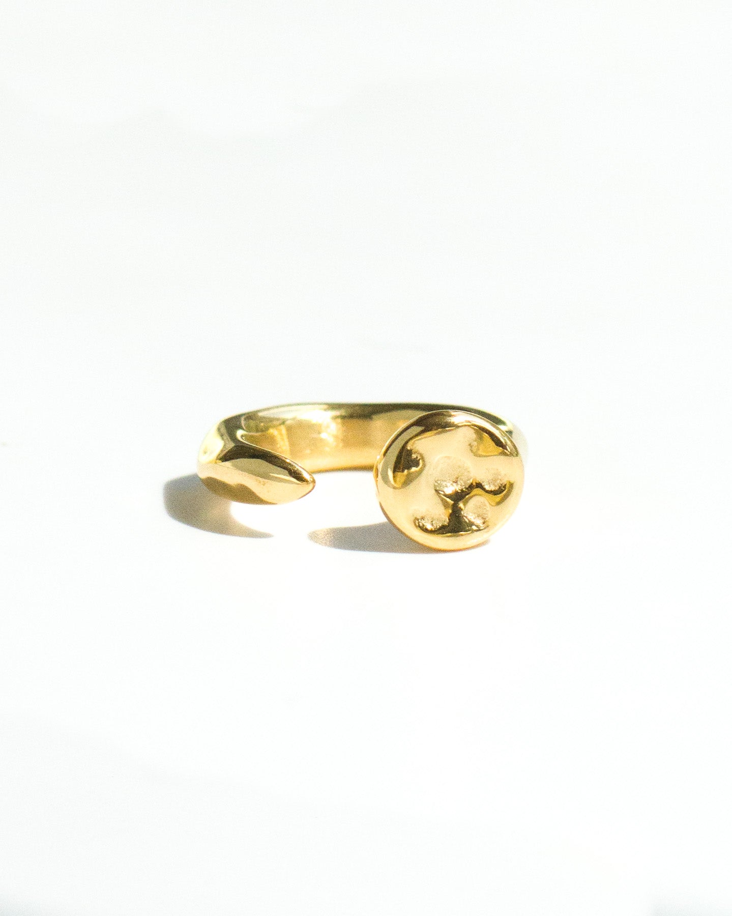 DISCONNECTED RING - DE.FINE Collection Jewelry