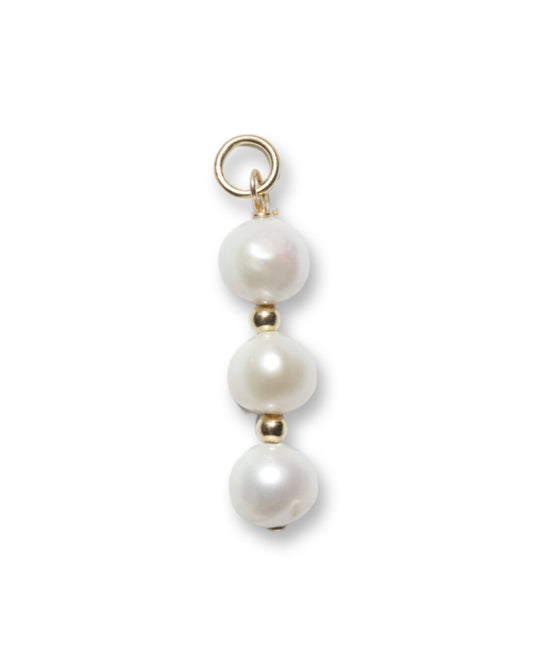 ESSENTIAL PEARLS CHARM - DE.FINE Collection Jewelry