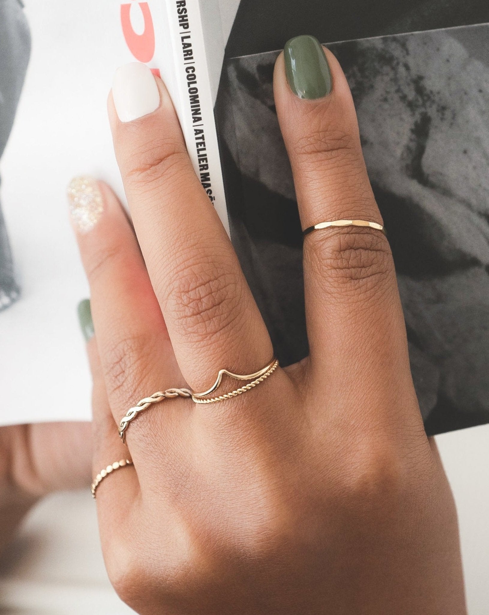 PEAKING RING - DE.FINE Collection Jewelry
